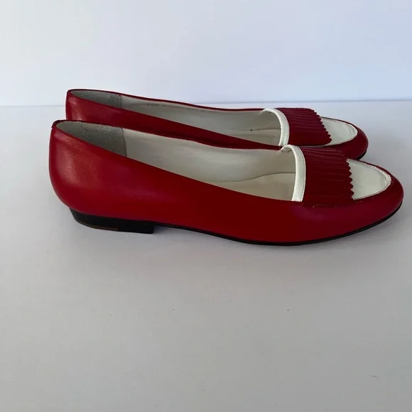 G.H. Bass & Co. Red and White Leather Fringe Loafers - Picture 5 of 7